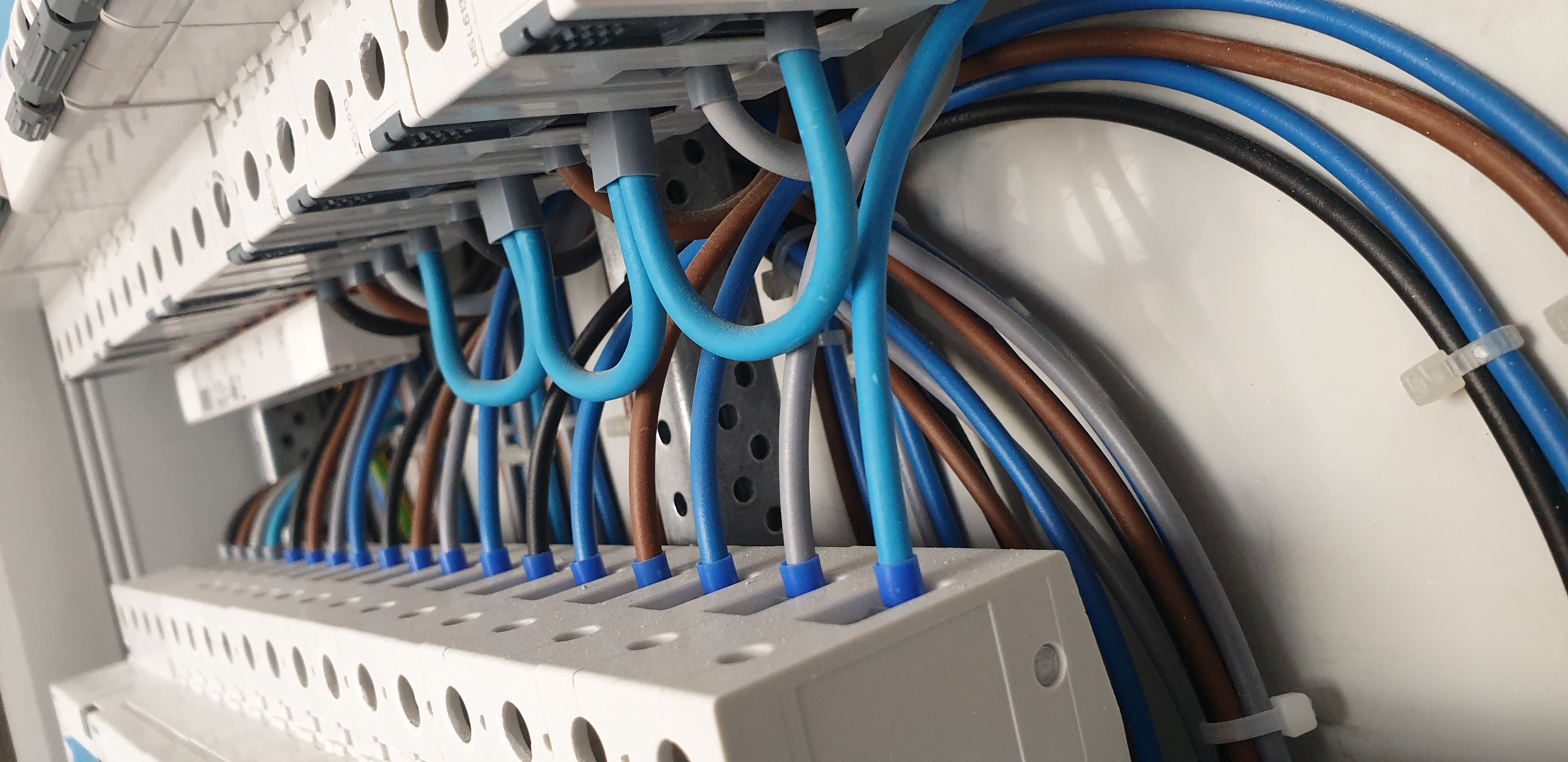 Elektroanlagen – Bild 1